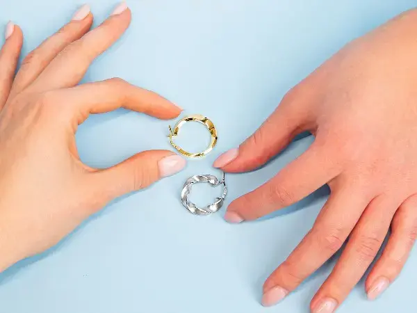 Budite upečatljivi uz Charm Silver Budite upečatljivi uz Charm Silver