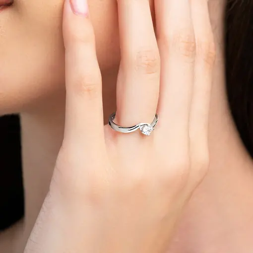 LOVE'S LIGHTNESS srebrni prsten